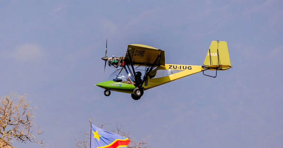 Comparatif : Tour en Hélicoptère vs. ULM au-dessus du Mont Blanc