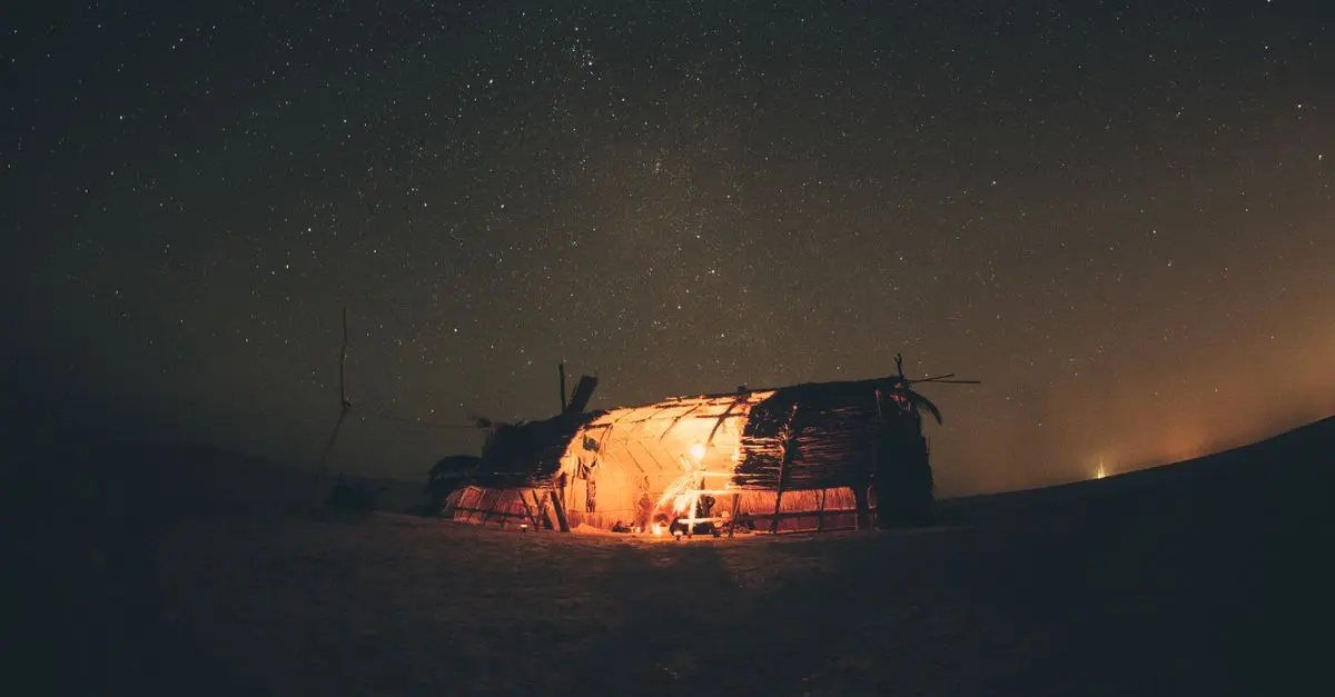 Comment Organiser une Nuit dans une Bulle Translucide